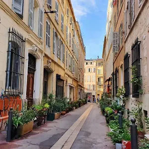 Du Centre , Marseille France